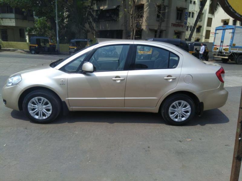 Maruti Suzuki SX4 VXi BS-IV 2011