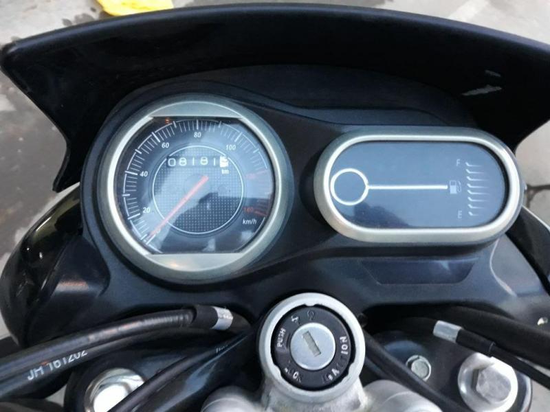 Bajaj V15 150cc 2016