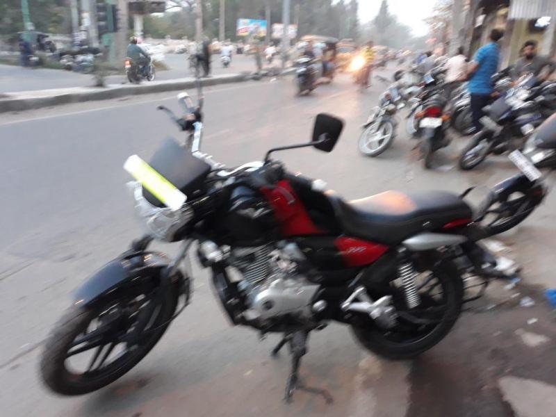 Bajaj V15 150cc 2016