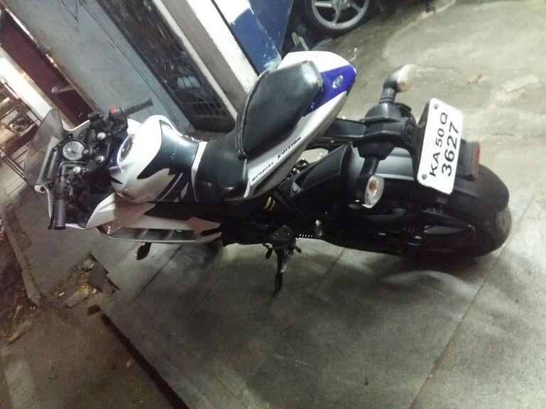 Yamaha YZF-R15 2.0 150cc 2012