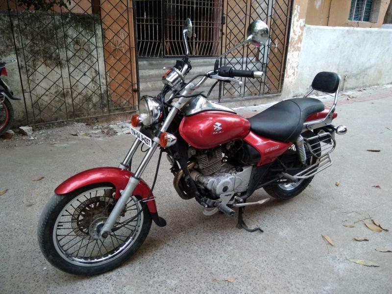 Bajaj Avenger 180cc 2005