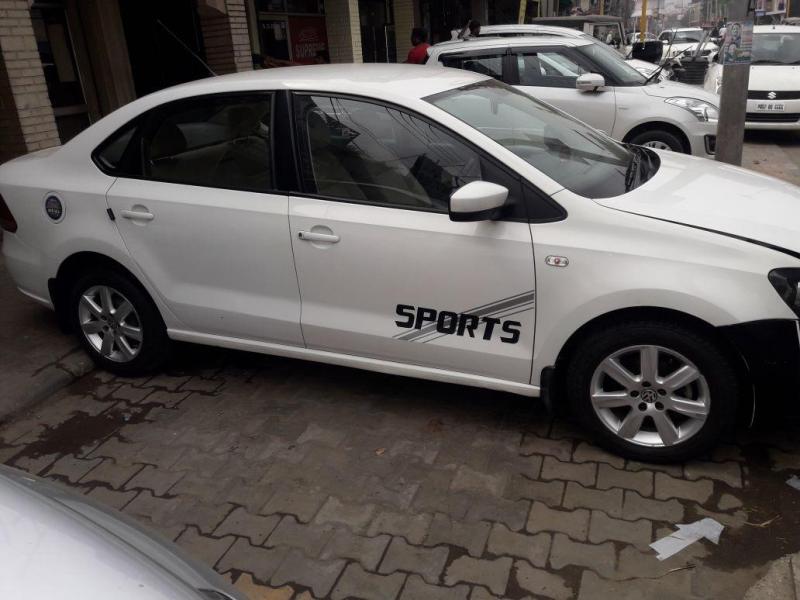 Volkswagen Vento Highline Diesel 2012
