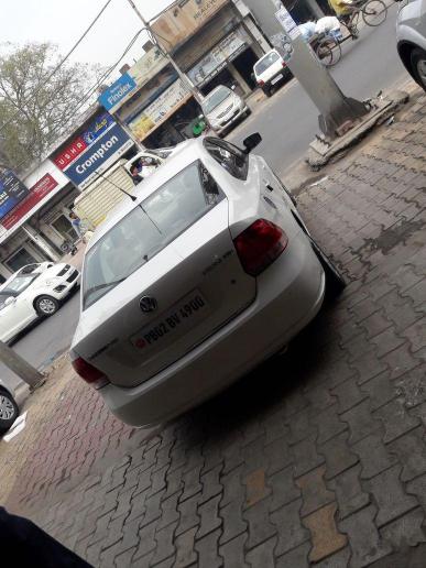 Volkswagen Vento Highline Diesel 2012