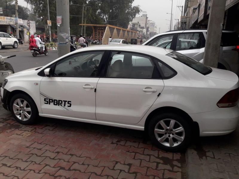 Volkswagen Vento Highline Diesel 2012