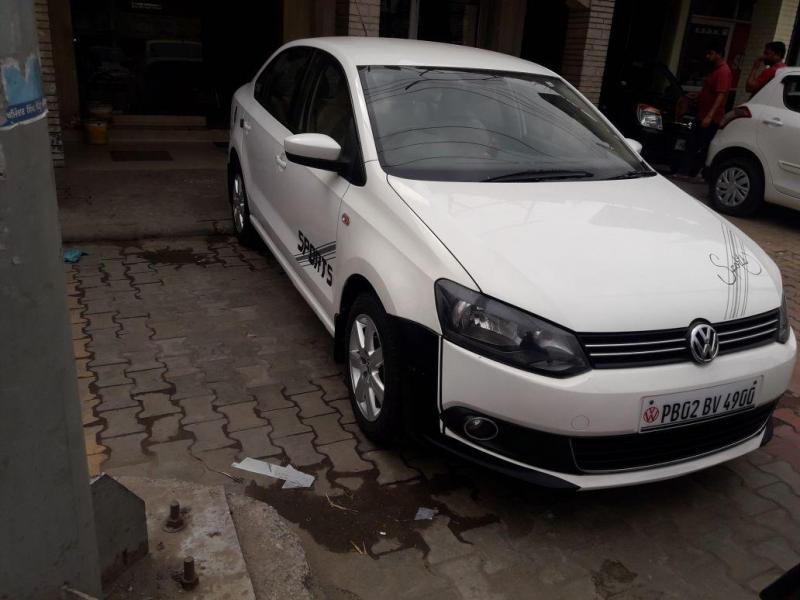 Volkswagen Vento Highline Diesel 2012