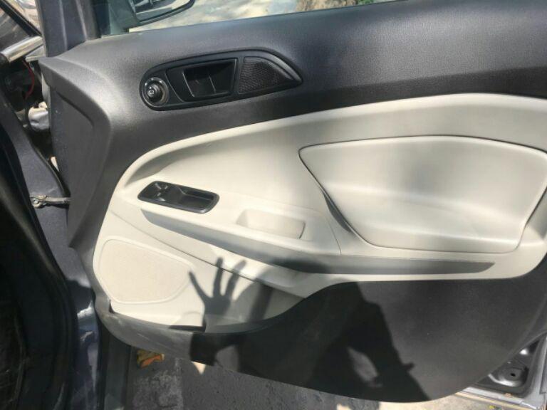 Ford EcoSport TITANIUM 1.5 TDCI OPT 2015