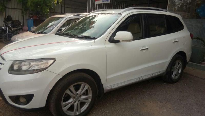Hyundai Santa Fe 4WD 2011