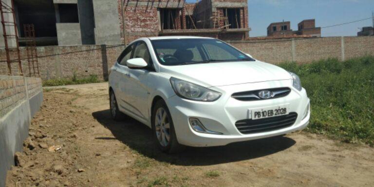Hyundai Verna 1.6 CRDI SX 2013