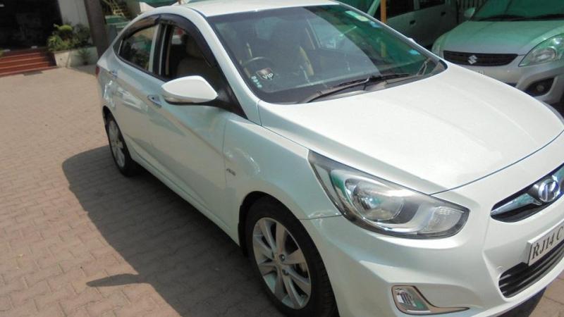 Hyundai Verna 1.6 CRDI SX (O) AT 2013