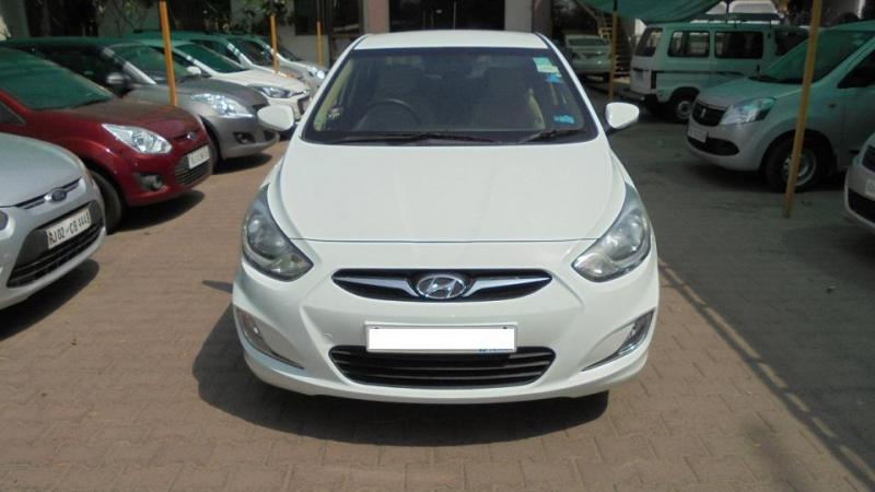 Hyundai Verna 1.6 CRDI SX (O) AT 2013