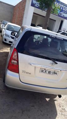 Toyota Innova 2.5 V 8 STR 2008