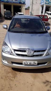 Toyota Innova 2.5 V 8 STR 2008