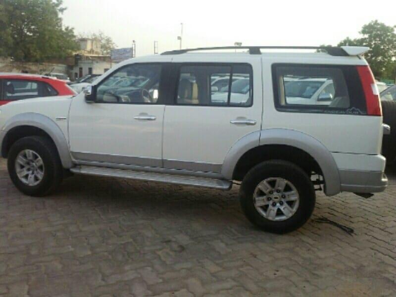 Ford Endeavour XLT TDCI 4X2 2009