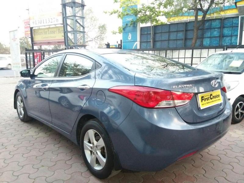Hyundai Elantra 1.6 SX MT 2013