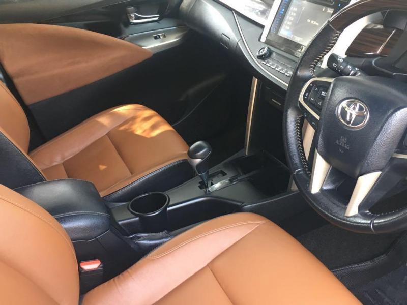 Toyota Innova Crysta 2.8 ZX AT 7 STR 2017