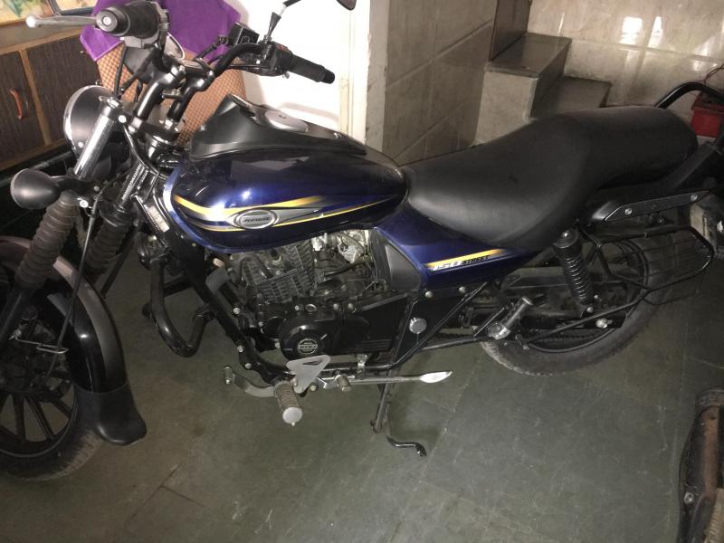 Bajaj Avenger Street 150 2017