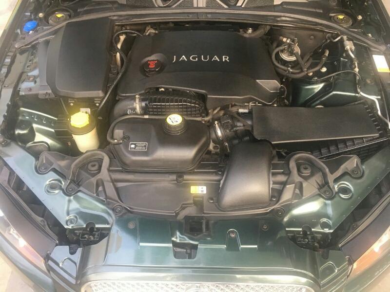 Jaguar XF S V6 2011