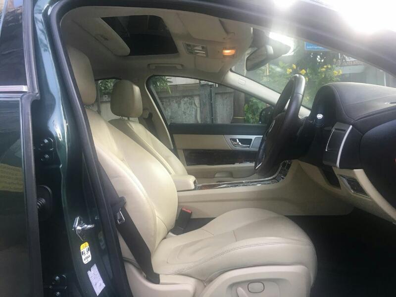 Jaguar XF S V6 2011