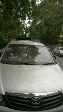 Toyota Innova 2.5 VX 7 STR BS IV 2010