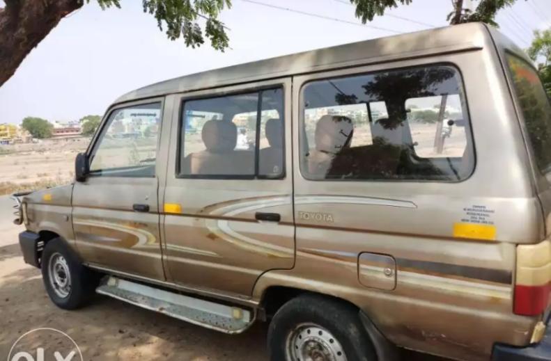 Toyota Qualis FS B3 2004