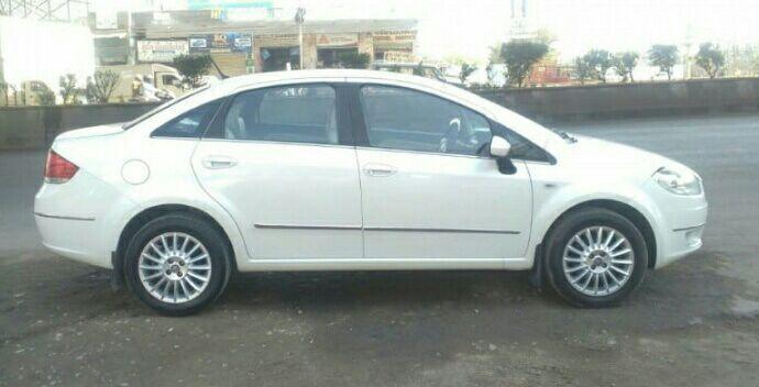 Fiat Linea EMOTION 1.4 2013