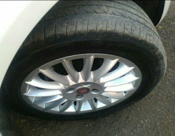 Fiat Linea EMOTION 1.4 2013