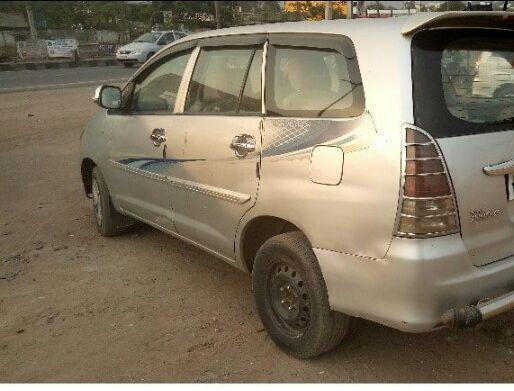 Toyota Innova 2.5 V 8 STR 2008