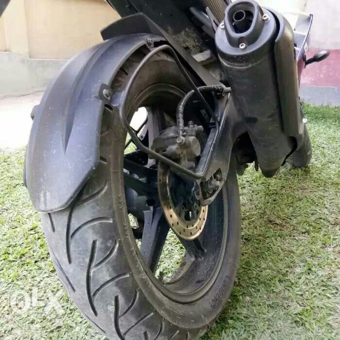 Yamaha YZF-R15 2.0 150cc 2011