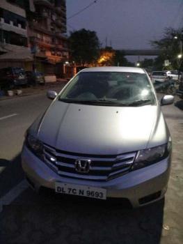 Honda City 1.5 V MT 2013