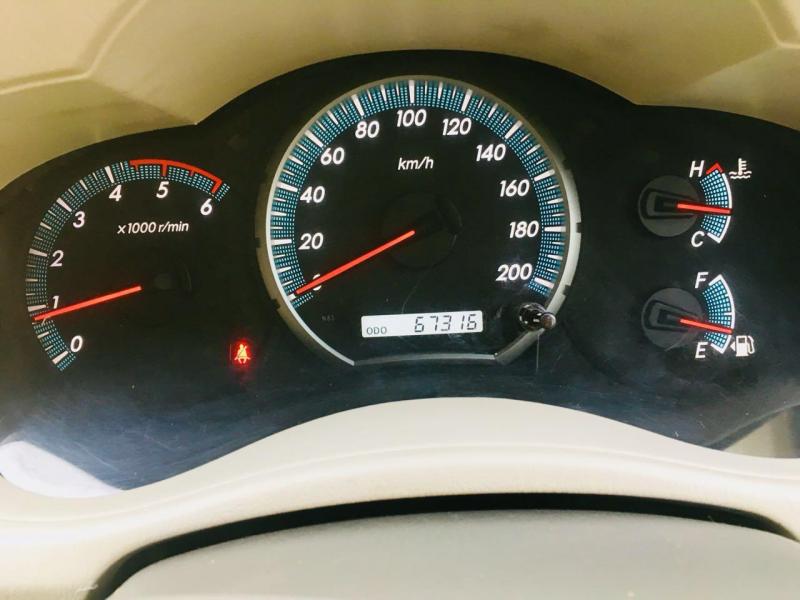 Toyota Innova 2.5 V 7 STR 2012