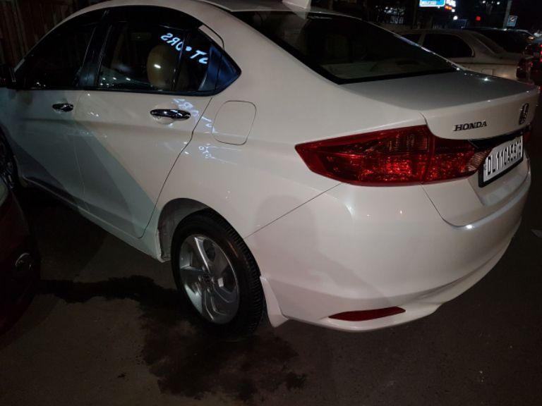 Honda City 1.5 V MT 2015