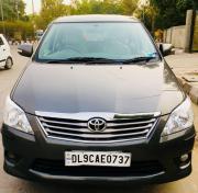 Toyota Innova 2.5 V 7 STR 2012