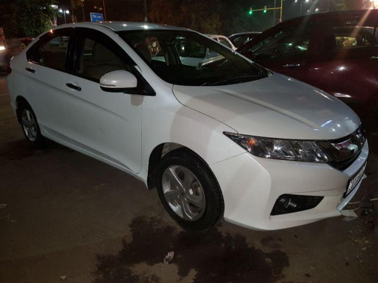 Honda City 1.5 V MT 2015