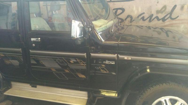 Mahindra Bolero SLE 2012