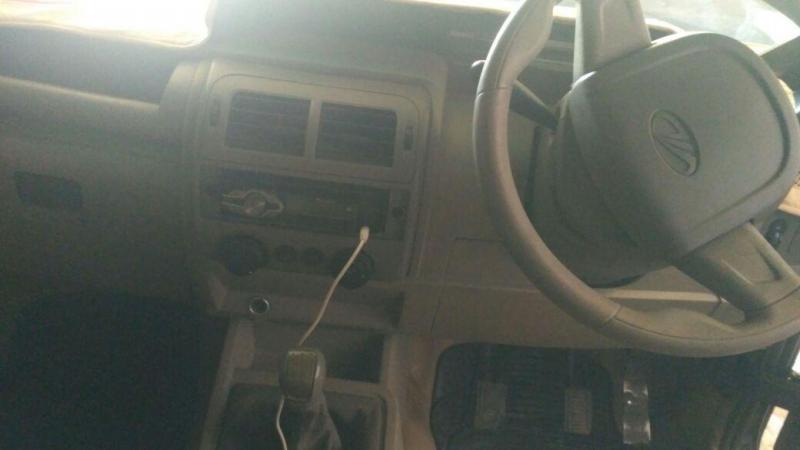 Mahindra Bolero SLE 2012