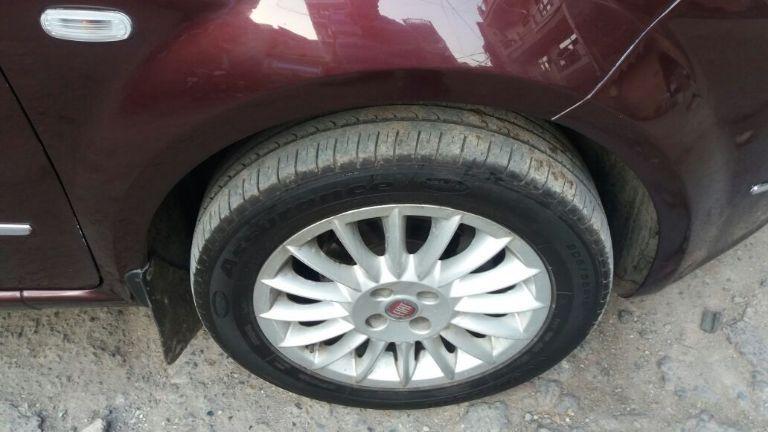 Fiat Linea Emotion PK 1.3 MJD 2012