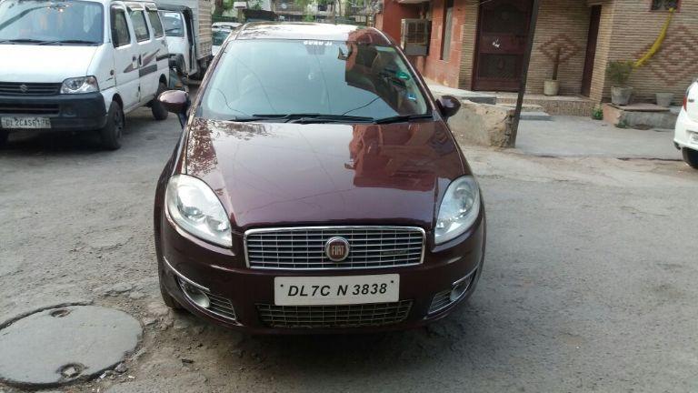 Fiat Linea Emotion PK 1.3 MJD 2012