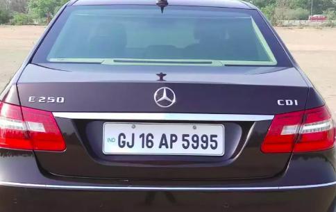 Mercedes-Benz E-Class E250 CDI Blue Efficiency 2011