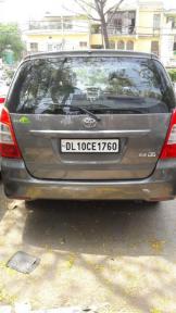 Toyota Innova 2.5 GX 7 STR BS IV 2012