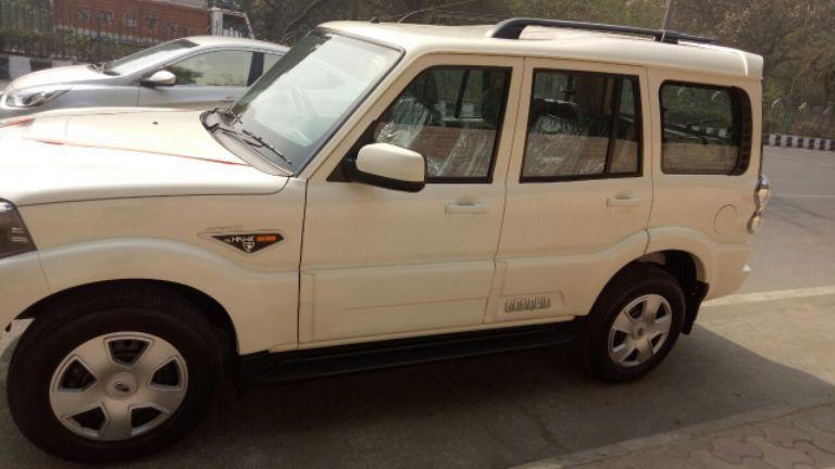 Mahindra Scorpio S10 7 Seater 2017