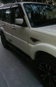 Mahindra Scorpio S10 7 Seater 2017