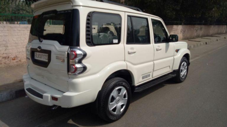 Mahindra Scorpio S10 7 Seater 2017