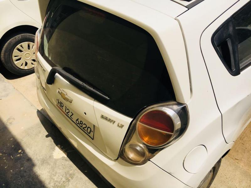 Chevrolet Beat LT Petrol 2012