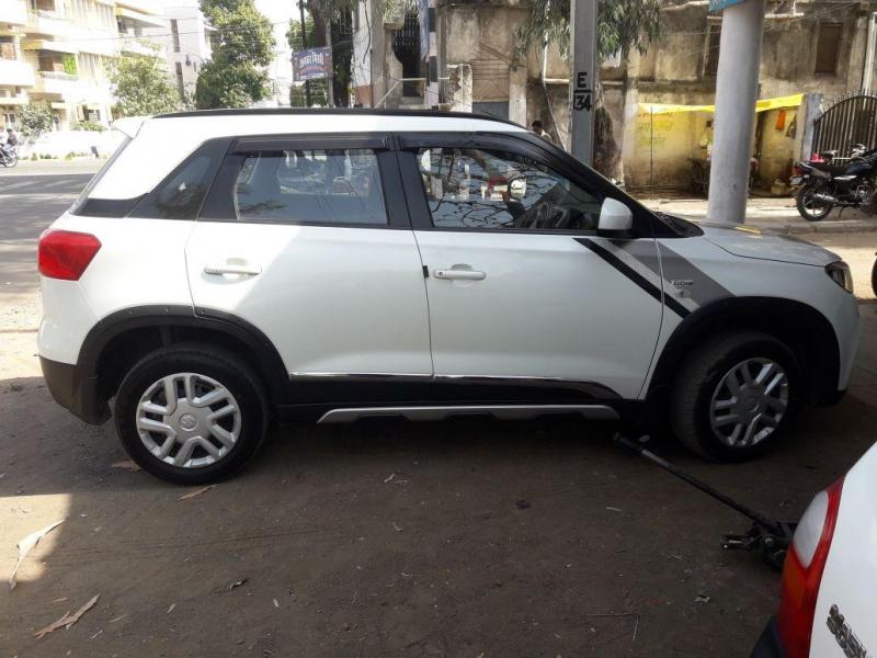 Maruti Suzuki Vitara Brezza VDi 2016