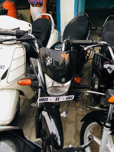 Bajaj Platina 100cc 2015