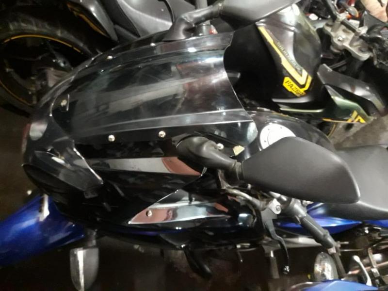 Bajaj Pulsar 220cc 2016