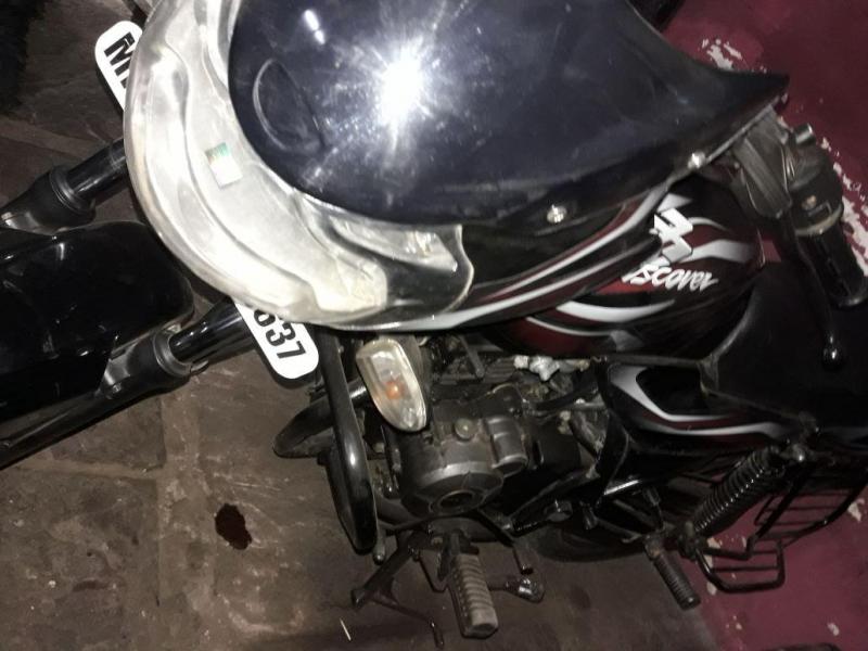 Bajaj Discover 100cc 2011