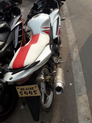 Yamaha YZF-R15 150cc 2011