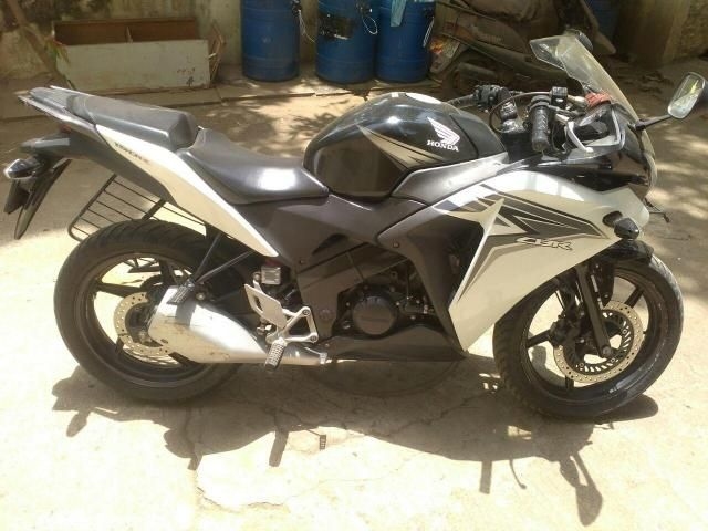 3 Used Honda Cbr 150r In Thane Second Hand Cbr 150r Motorcycle Bikes For Sale Droom