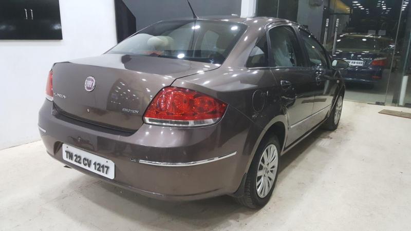 Fiat Linea EMOTION 1.4 2011